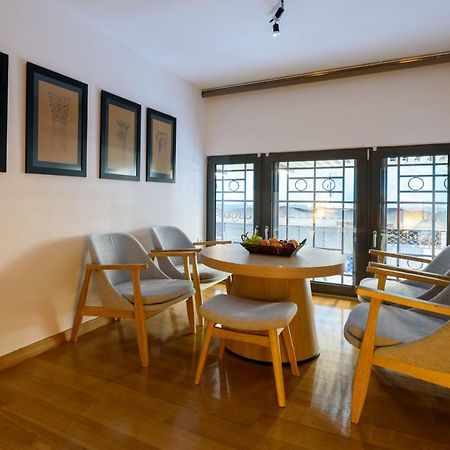 Fos Downtown Suites Atenas Exterior foto
